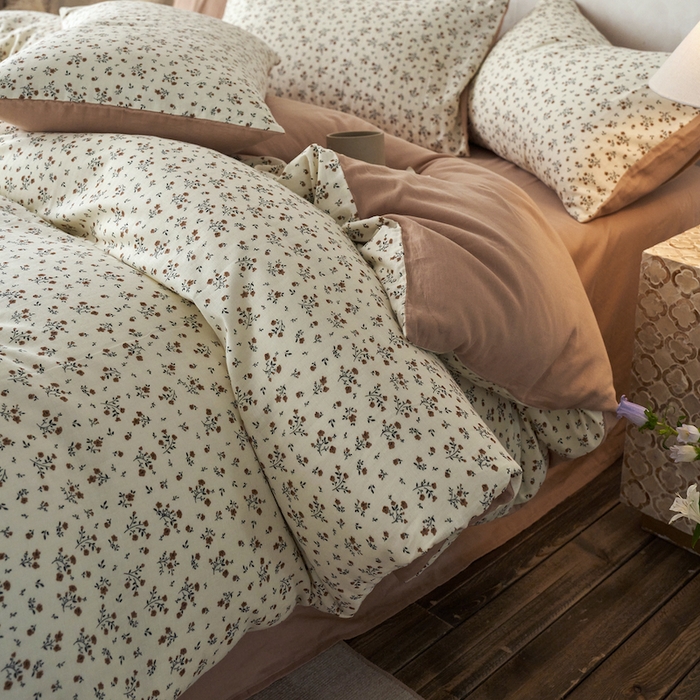 91家纺网 家纺一手货源 找家纺 千朵森 2025新款高品质ins风A类全棉纯棉双层纱四件套（泽塔斯） 泽塔斯-茶花