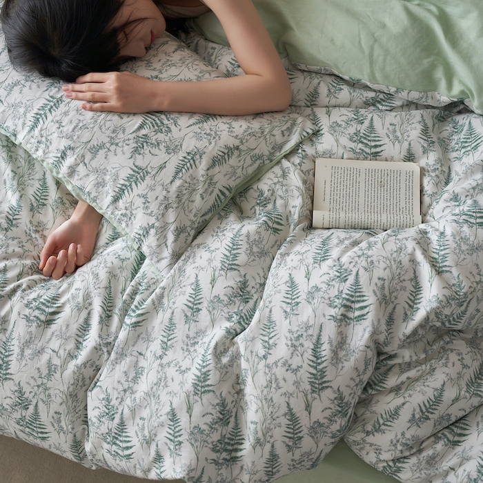 91家纺网 家纺一手货源 找家纺 千朵森 2025新款高品质ins风A类全棉纯棉双层纱四件套（泽塔斯） 泽塔斯-花涧