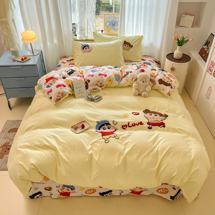 91家纺网 家纺一手货源 找家纺 罗亿家纺 2025新款110g高克重云朵棉直播热款毛巾绣四件套(场景二）提供买家秀 小新的爱情