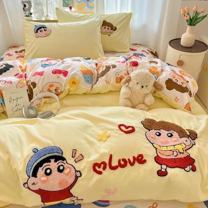 91家纺网 家纺一手货源 找家纺 罗亿家纺 2025新款110g高克重云朵棉直播热款毛巾绣四件套(场景二）提供买家秀 小新的爱情