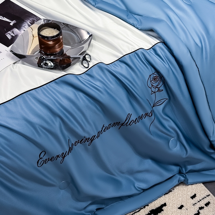 91家纺网 家纺一手货源 找家纺 （总）卡罗兰 2025新款水洗真丝夏凉被空调被拼接款手工包边浪漫花语系列