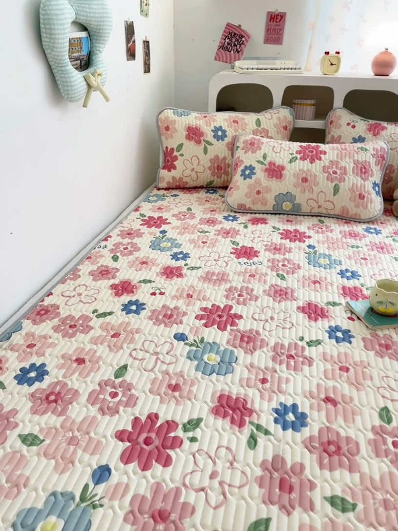 91家纺网 家纺一手货源 找家纺 贝扬思家纺 2025新款亲肤舒适可爱乳胶凉席席子系列 半纸恋章