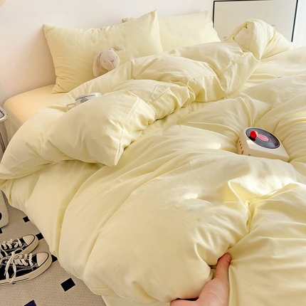 91家纺网 家纺一手货源 找家纺 艾特你 2025新款简约纯色水洗棉四件套 优雅黄
