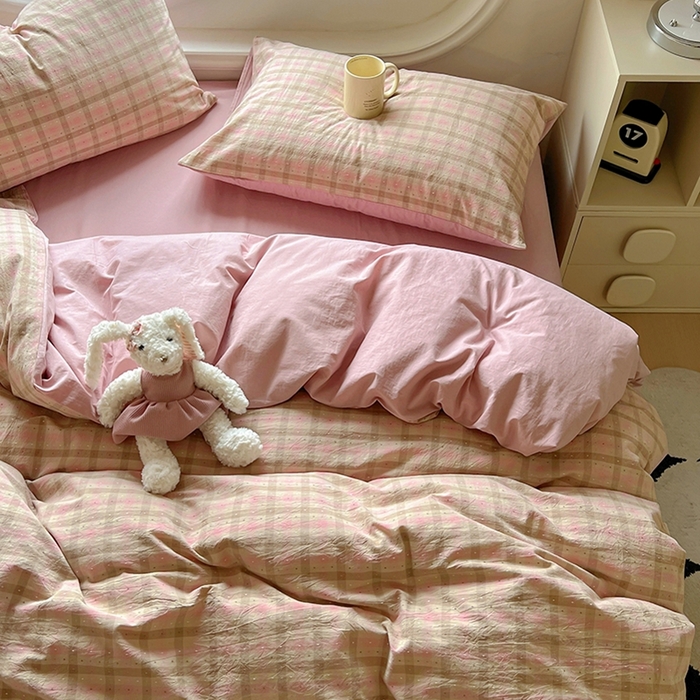 91家纺网 家纺一手货源 找家纺 田野 2025新款全棉水洗棉提花点点系列四件套 点点-粉