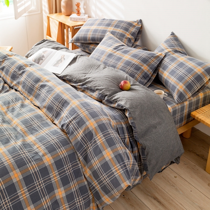 91家纺网 家纺一手货源 找家纺 2025新款A类色织水洗棉单被套 灰桔格