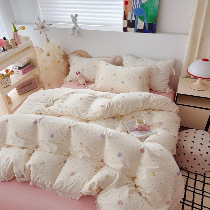 91家纺网 家纺一手货源 找家纺 于果 2025新款全棉双层纱花边款 草莓点点