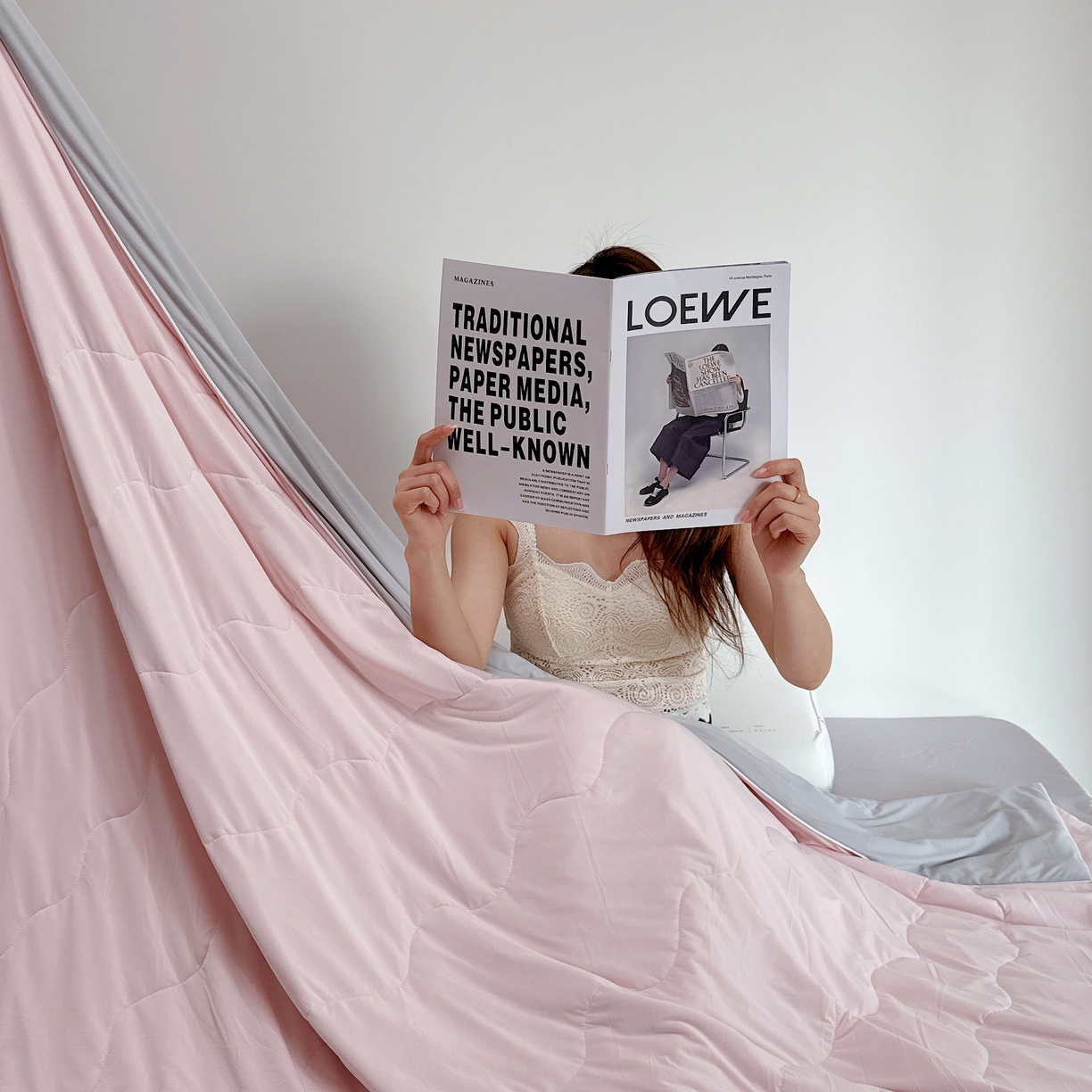 91家纺网 家纺一手货源 找家纺 兜米 2025夏季玻尿酸凉感冰皮被夏凉被空调被 粉色拼灰色