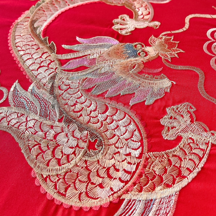 91家纺网 家纺一手货源 找家纺 2025新款100支150克双面长绒棉婚庆绣花四件套 龙腾凤跃