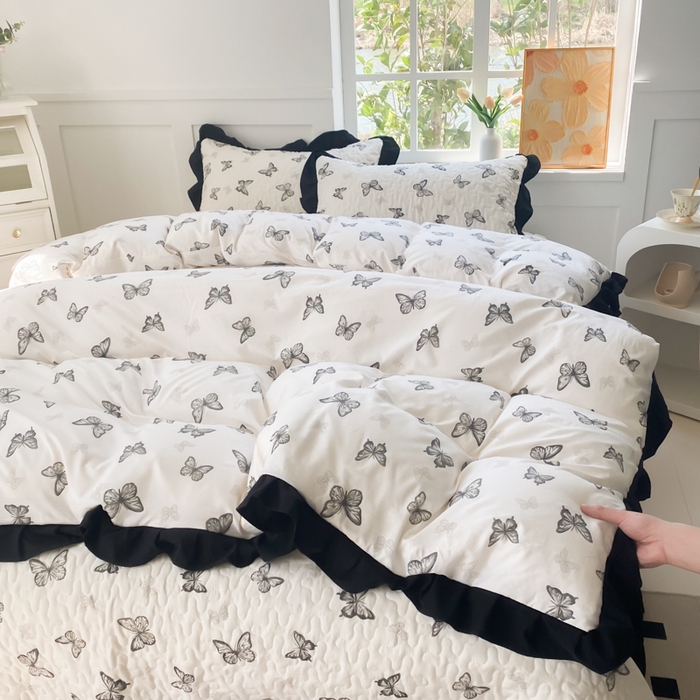 91家纺网 家纺一手货源 找家纺 佳品居 2025新款赫本风床盖四件套 赫本-蝴蝶印记