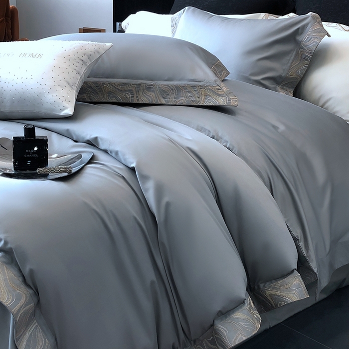 91家纺网 家纺一手货源 找家纺 馨蕊家居 2025新款100s高奢典藏简约全棉系列四件套-棉水漾 水漾-高级灰