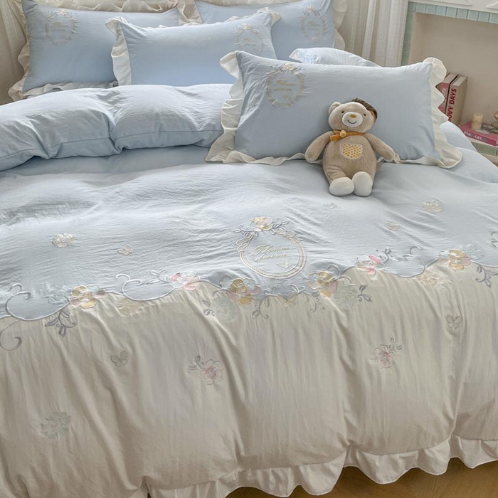 91家纺网 家纺一手货源 找家纺 ab家纺2025新款全棉水洗棉绣花四件套-夏莉儿 夏莉儿-天空蓝