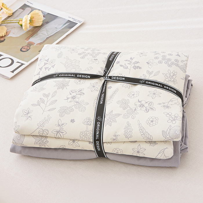 91家纺网 家纺一手货源 找家纺 蕾诺家纺 2025新款直播新款A类有氧提花云纱棉圆角吊边工艺四件套学生三件套 墨染芳华