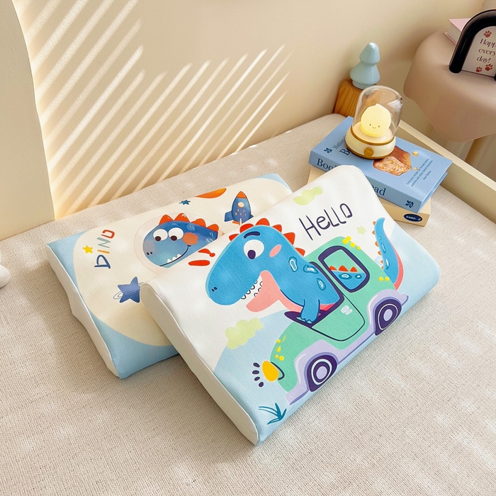 91家纺网 家纺一手货源 找家纺 梵赫 2025新款全棉A类儿童针织棉记忆枕（可拆卸） 开车恐龙 单枕套