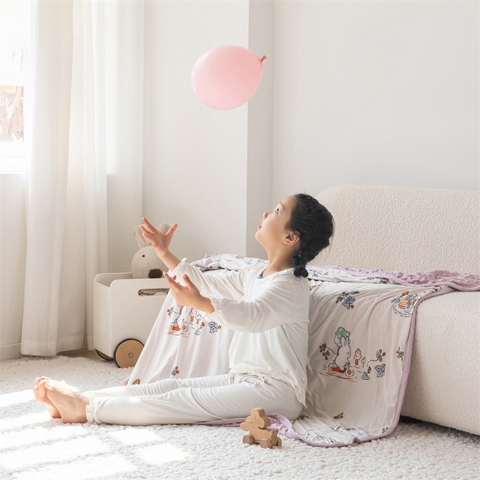 91家纺网 家纺一手货源 找家纺 艾佳宝贝 2025新款A类针织豆豆儿童多功能宿舍午睡安抚盖毯 兔兔的生日-盖毯