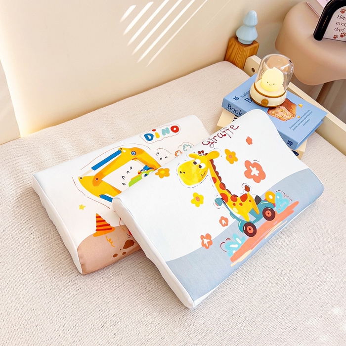 91家纺网 家纺一手货源 找家纺 梵赫 2025新款全棉A类儿童针织棉记忆枕（可拆卸） 快乐长颈鹿 30*50  含芯