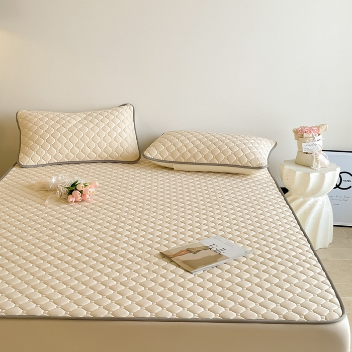 91家纺网 家纺一手货源 找家纺 2025新款加厚乳胶床笠款经典纯色夏被套件 方格-米杏