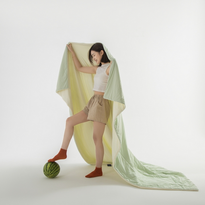 91家纺网 家纺一手货源 找家纺 锦禾穗 2025新款高克重双面锦氨凉感冰菓裸感被 豆蔻绿