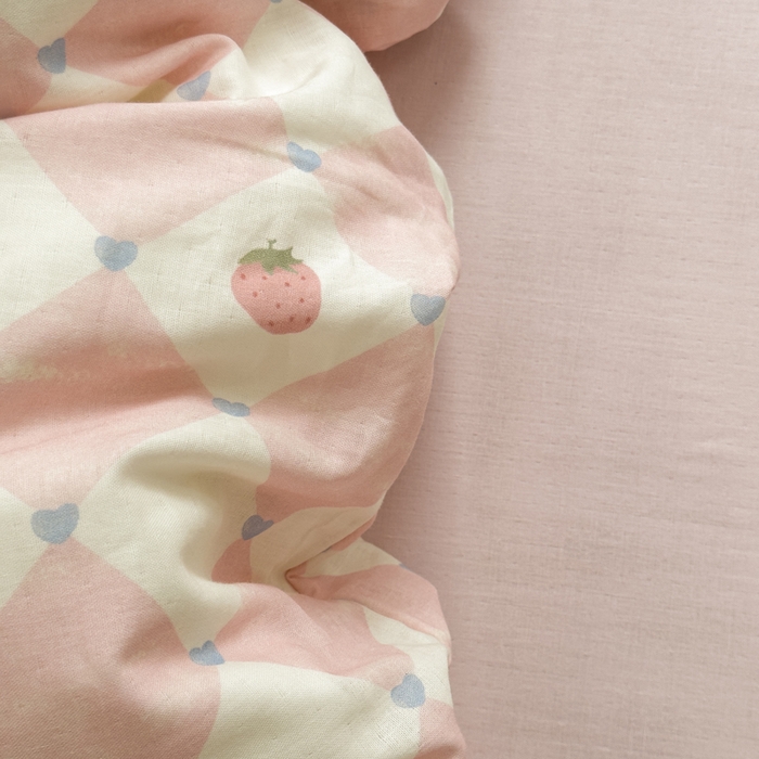 91家纺网 家纺一手货源 找家纺 塔塔家居  2025新款全棉纯棉双层纱床单床笠单品 草莓酱·粉