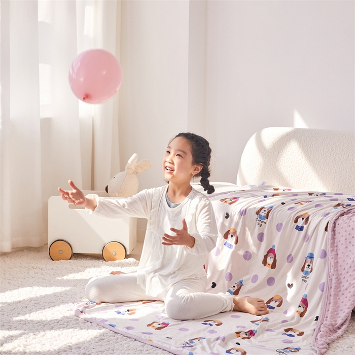 91家纺网 家纺一手货源 找家纺 艾佳宝贝 2025新款A类针织豆豆儿童多功能宿舍午睡安抚盖毯 晚安 小狗-盖毯