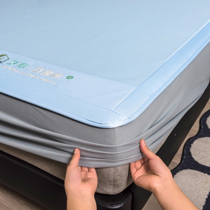 91家纺网 家纺一手货源 找家纺 全季家居 2025新款5A加厚加密艾草碳光席冰丝席 床笠-雾蓝