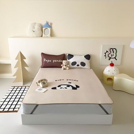 91家纺网 家纺一手货源 找家纺 三味舒屋 2025新款熊猫系列大版印花冰丝冰藤席凉席 熊猫花花-床席款