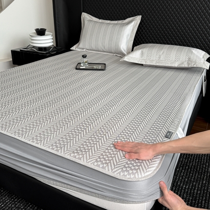 本希2025春夏新款可水洗冰丝席花漾数码印花法式系列 小机理床笠