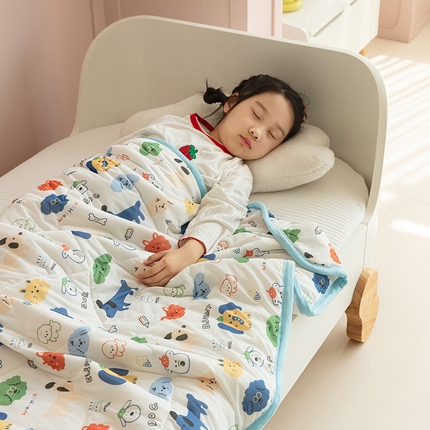91家纺网 家纺一手货源 找家纺 （总）艾佳宝贝 2025春夏新款A类凉感丝儿童糖果抗菌夏被