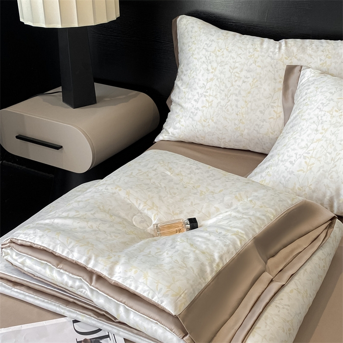 91家纺网 家纺一手货源 找家纺 本制 2025新款水洗真丝印花夏被夏凉被空调被 空山雪+烟灰