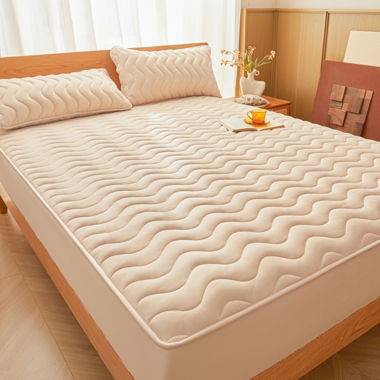 91家纺网 家纺一手货源 找家纺 初心家纺 2025新款原棉防水夹棉窗帘床护罩单件席梦思保护套防水床罩 卡其