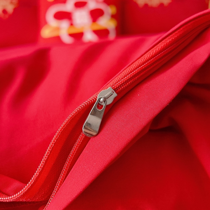 91家纺网 家纺一手货源 找家纺 2025新款100支150克双面长绒棉婚庆绣花四件套 吾家有喜