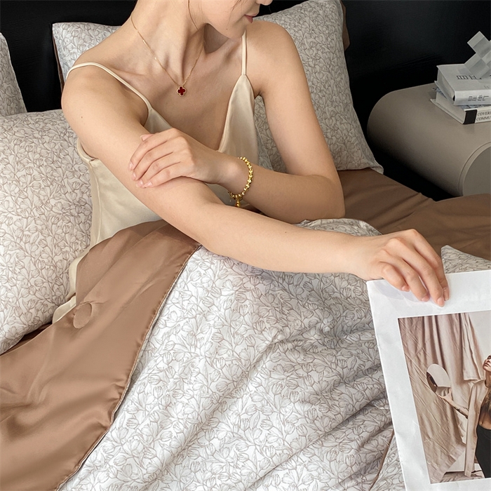 91家纺网 家纺一手货源 找家纺 本制 2025新款水洗真丝印花夏被夏凉被空调被 暮色织语+摩卡棕