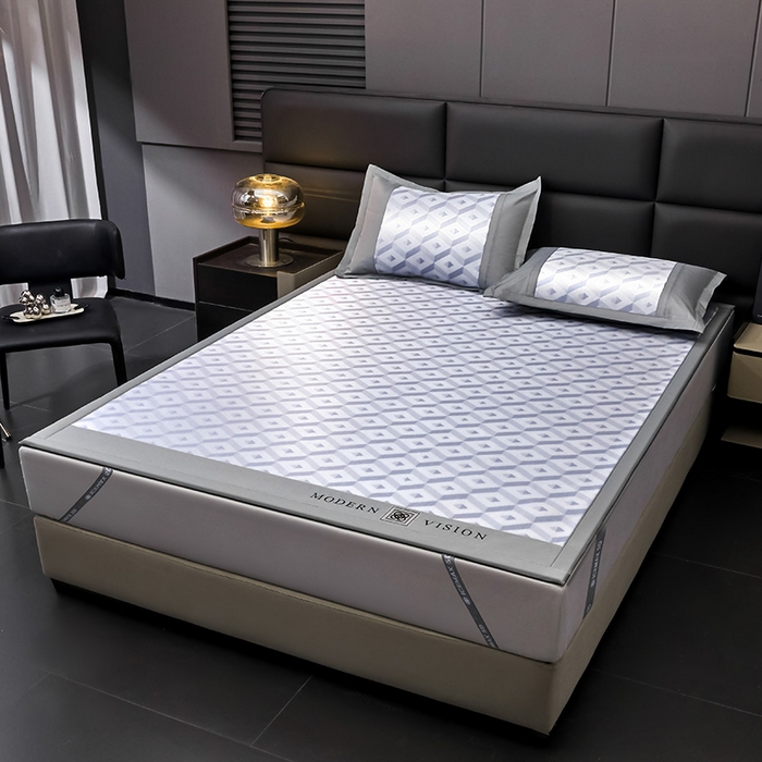 91家纺网 家纺一手货源 找家纺 全季家居 2025新款5A抗菌3D立体冰柔凉感冰丝席 格调-天蓝 床席款