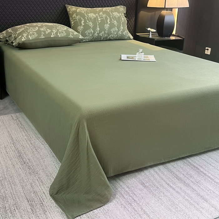 91家纺网 家纺一手货源 找家纺 鲁爱家纺供货 2025新款全棉色织双层纱系带款四件套 云影-绿