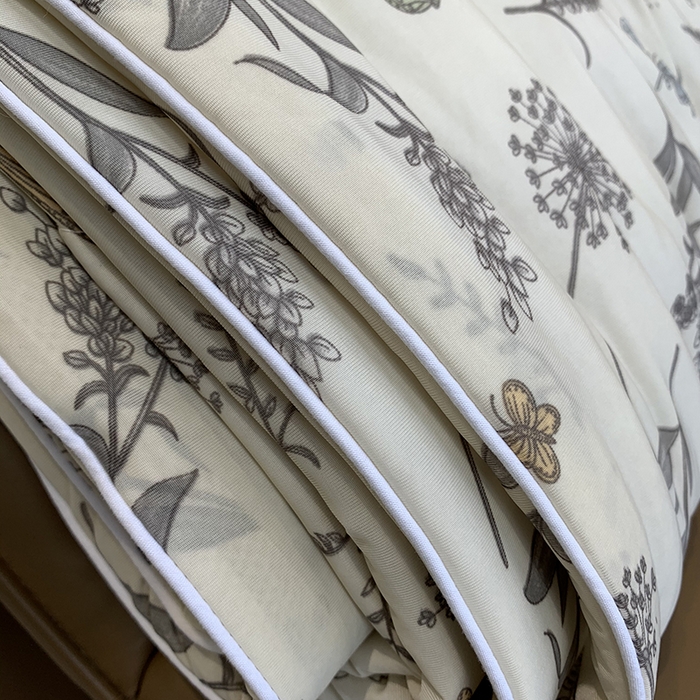 91家纺网 家纺一手货源 找家纺 （总）奈萝家纺 2025新款冰皮凉感丝夏被空调被