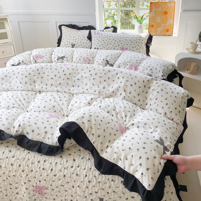 91家纺网 家纺一手货源 找家纺 佳品居 2025新款赫本风床盖四件套 赫本风-蝴蝶花