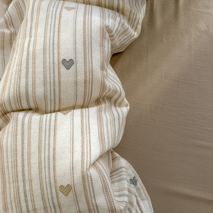 91家纺网 家纺一手货源 找家纺 塔塔家居  2025新款全棉纯棉双层纱被套单品单被套被套单件 摩卡