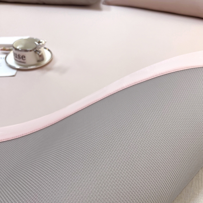 91家纺网 家纺一手货源 找家纺 全季家居 2025新款5A抗菌ICE系列凉感冰丝席 淡粉 床席款