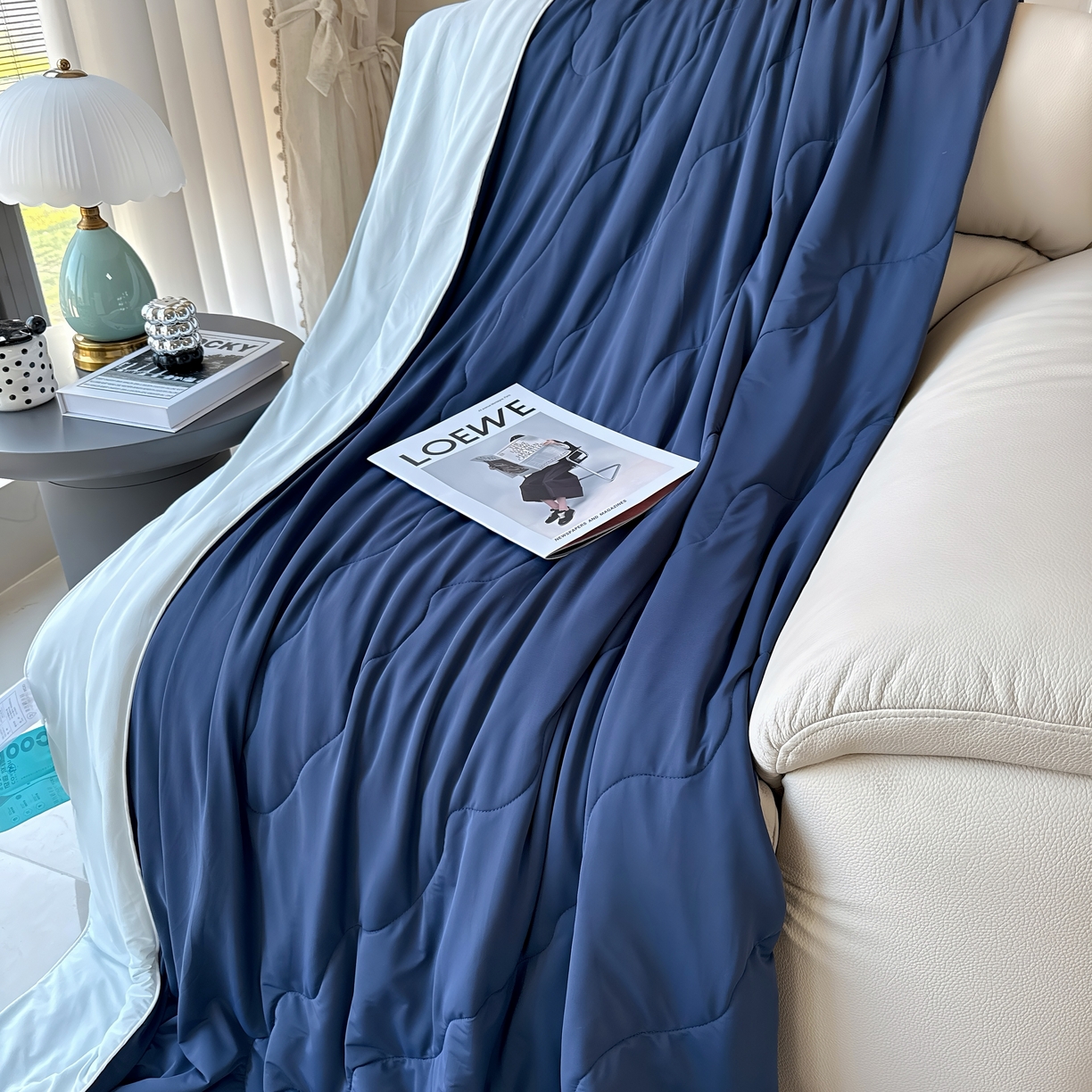91家纺网 家纺一手货源 找家纺 兜米 2025夏季玻尿酸凉感冰皮被夏凉被空调被 深蓝拼浅蓝