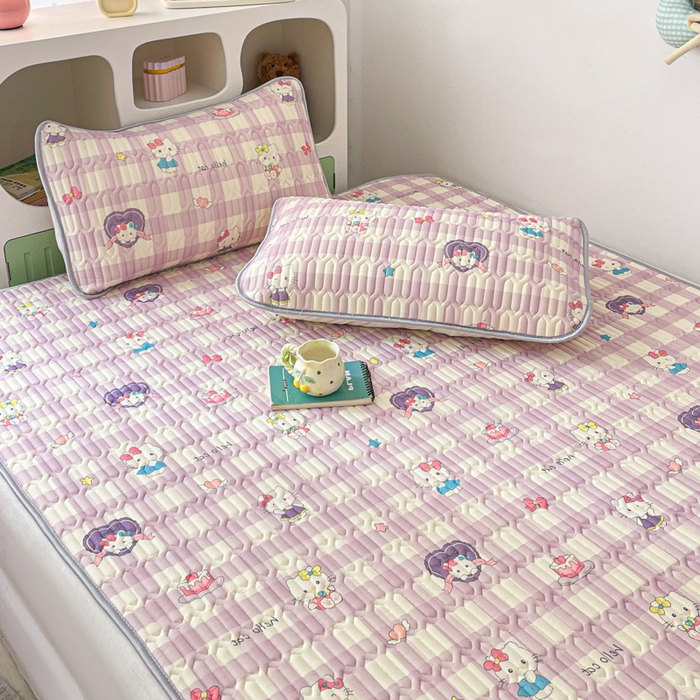 91家纺网 家纺一手货源 找家纺 贝扬思家纺 2025新款亲肤舒适可爱乳胶凉席席子系列 零碎小猫