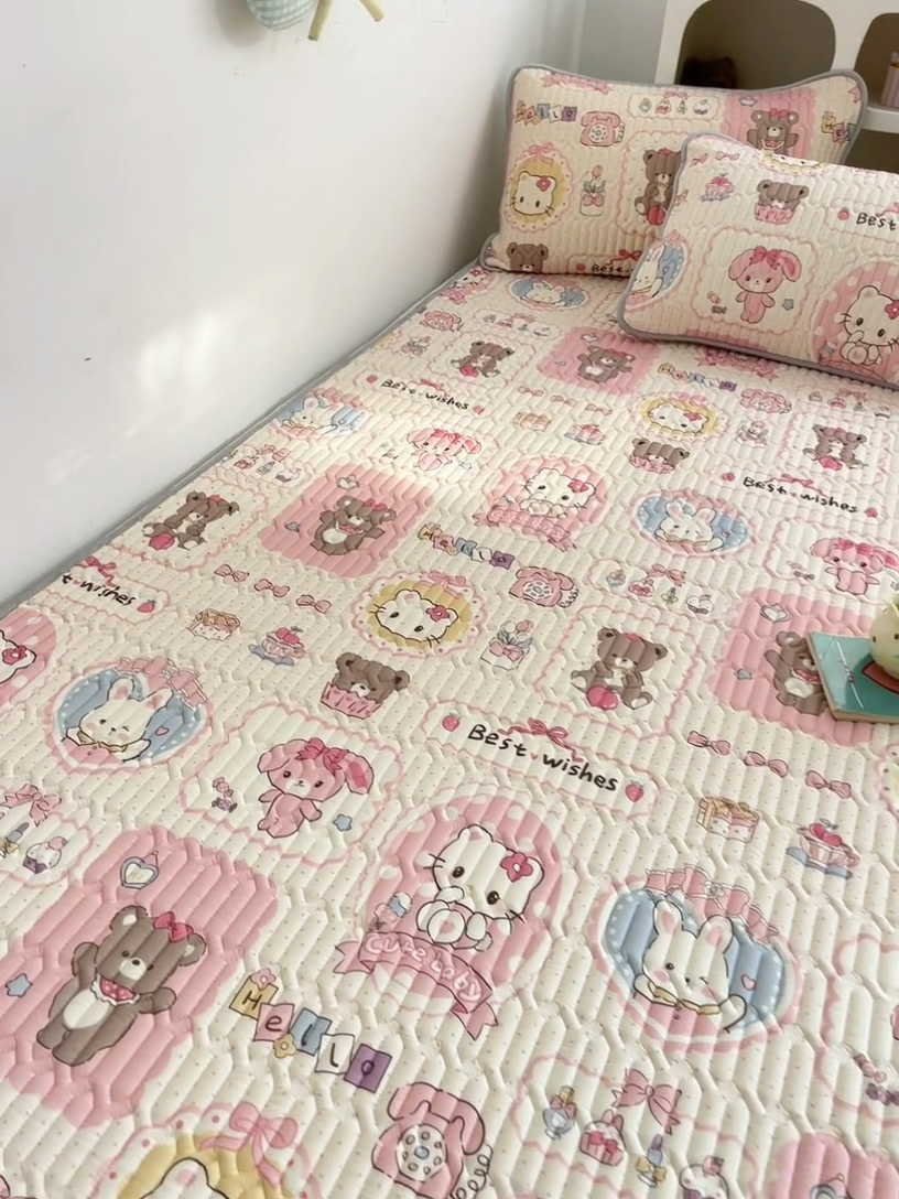 91家纺网 家纺一手货源 找家纺 贝扬思家纺 2025新款亲肤舒适可爱乳胶凉席席子系列 小猫相片