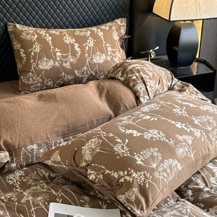 91家纺网 家纺一手货源 找家纺 鲁爱家纺供货 2025新款全棉色织双层纱系带款四件套 云影-浅咖