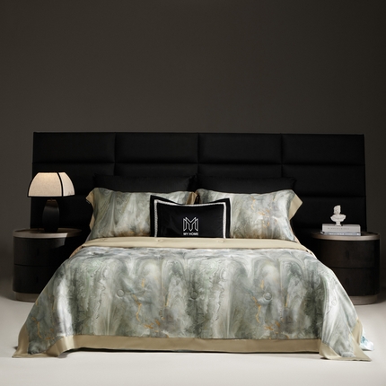 91家纺网 家纺一手货源 找家纺 （总）麦肯锡家居  2025新款60s数码印花夏被