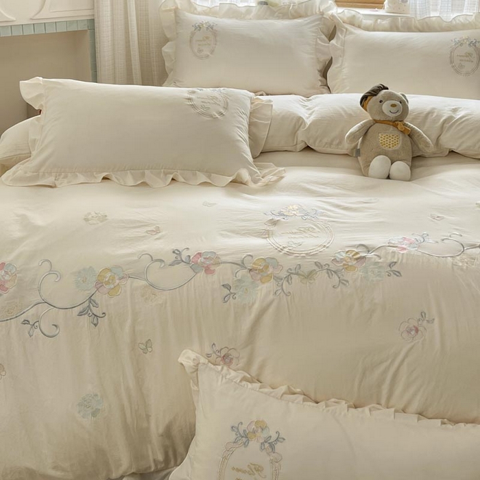 91家纺网 家纺一手货源 找家纺 ab家纺2025新款全棉水洗棉绣花四件套-夏莉儿 夏莉儿-淡奶油