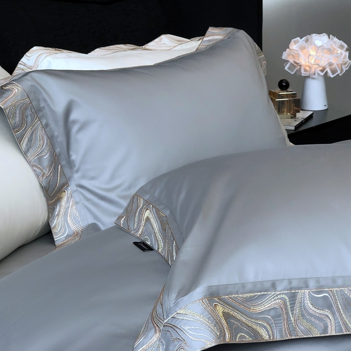 91家纺网 家纺一手货源 找家纺 馨蕊家居 2025新款100s高奢典藏简约全棉系列四件套-棉水漾 水漾-高级灰