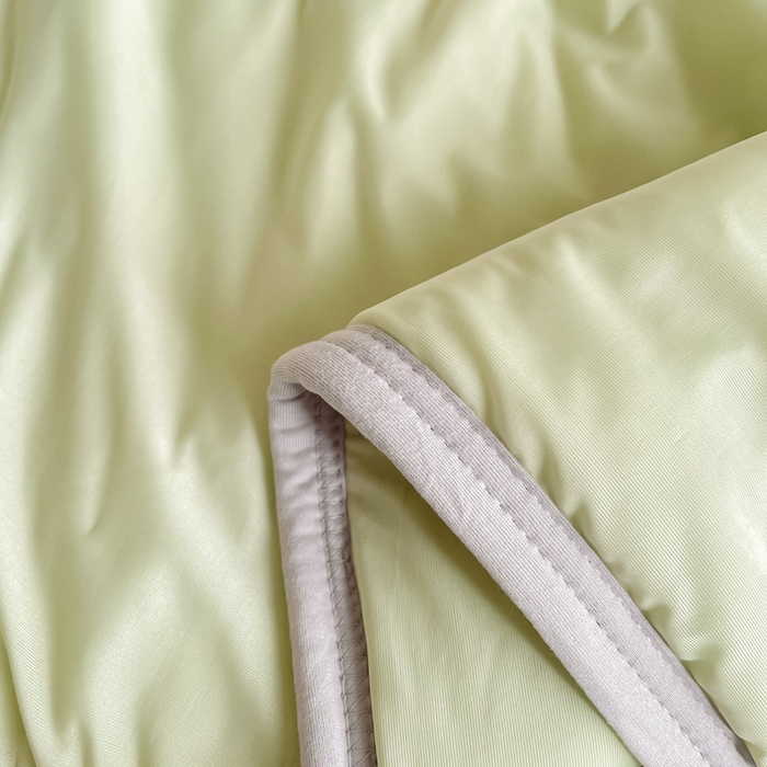 91家纺网 家纺一手货源 找家纺 2025新款加厚乳胶床笠款经典纯色夏被套件 方格-果绿