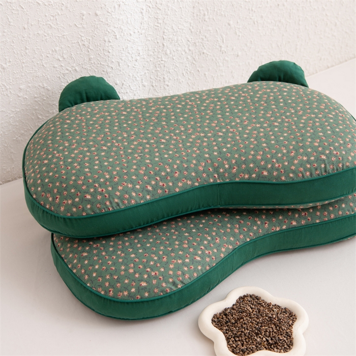 91家纺网 家纺一手货源 找家纺 大熊枕芯 2025新款熊猫全棉碎花荞麦枕 熊猫荞麦枕-绿