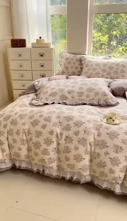 91家纺网 家纺一手货源 找家纺 晨晨家纺2025新款全棉双层花边双层纱四件套 紫香甜语