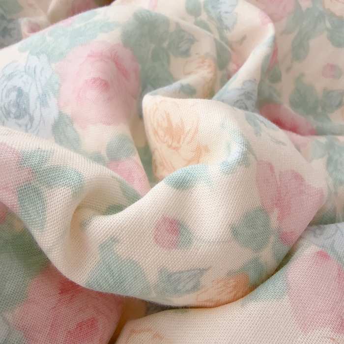 91家纺网 家纺一手货源 找家纺 于果 2025新款全棉双层纱花边款 佩洛斯