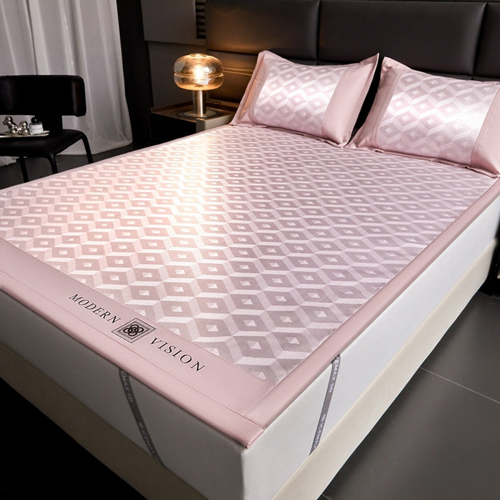 91家纺网 家纺一手货源 找家纺 全季家居 2025新款5A抗菌3D立体冰柔凉感冰丝席 格调-淡粉 床席款