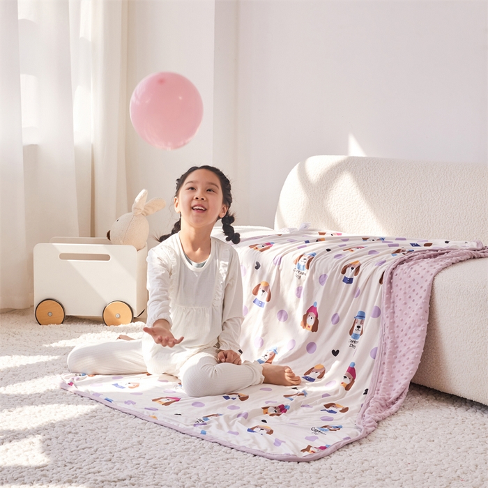 91家纺网 家纺一手货源 找家纺 艾佳宝贝 2025新款A类针织豆豆儿童多功能宿舍午睡安抚盖毯 晚安 小狗-盖毯